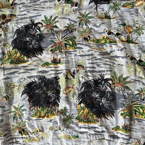 GJC St. Thomas Tropical Print Button Down Shirt size Large - Picture 2 of 5